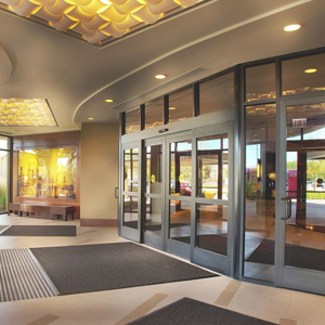 commercial door specialist Yreka