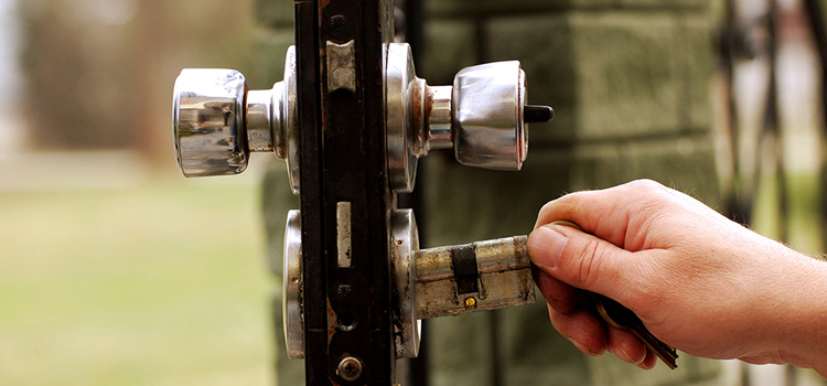 front door latch repair Yreka